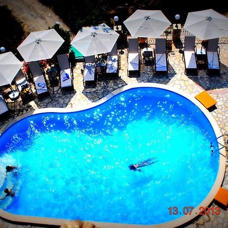 Villa Dorita Luxury Apartments Парга Экстерьер фото